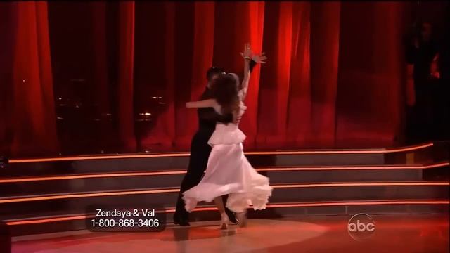 Zendaya Coleman & Val Chmerkovskiy - Paso Doble - Week 7 смотреть онлайн