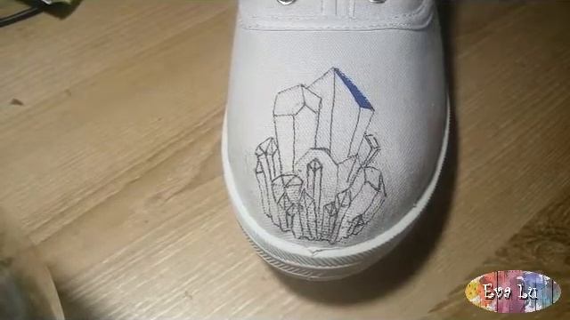 DIY: РАСПИСЫВАЕМ КЕДЫ АКРИЛОМ★ смотреть онлайн