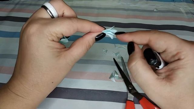 Урок 1. Композиция из роз в стиле канзаши, часть 1 смотреть онлайн
