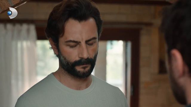 Somer Ve Kartal Kafa Kafaya Verdi! - Üç Kız Kardeş 77. Bölüm смотреть онлайн