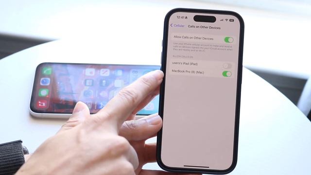 How To Get Same Phone Call On Seperate iPhones! (2024) смотреть онлайн