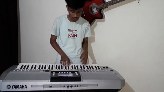 Pal pal dil ke pass on Yamaha PSR 910 смотреть онлайн