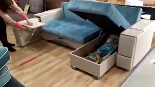 Угловой диван со столиком и ящиками смотреть онлайн