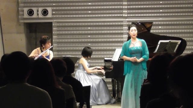 Erik Satie: Je te veux (Vocal, Flute and Piano) смотреть онлайн