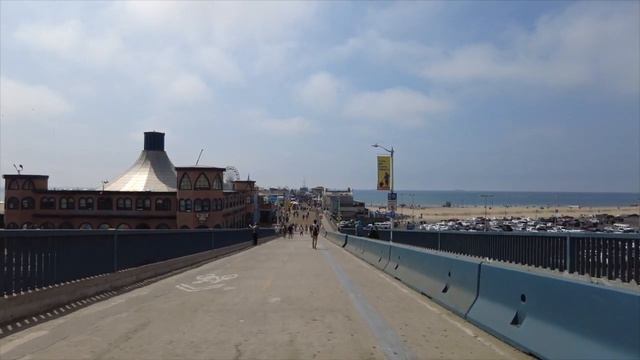 Прогулки по Лос Анджелесу Пирс Санта Моники, пляж WALKING IN LA, Santa Monica смотреть онлайн