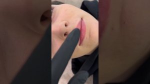 Отказалась платить за губы