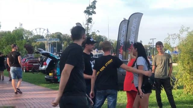 Устроили тюнинг выставку прямо в парке. Выставка тюнинга, тюнинг-шоу 2019 смотреть онлайн