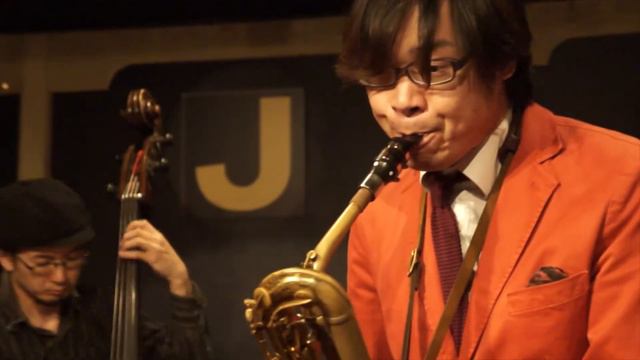 4 Baritone Saxophone Band with Aketa Mino @ Jazz Spot J смотреть онлайн
