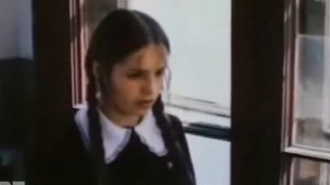 Елена ЦЫПЛАКОВА и Саша Железняев в фильме Не болит голова у дятла 1971