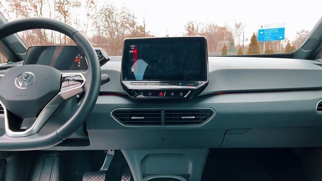 Volkswagen ID.3 Pro з Європи смотреть онлайн