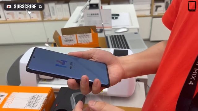 Xiaomi 13 Ultra Unboxing! смотреть онлайн