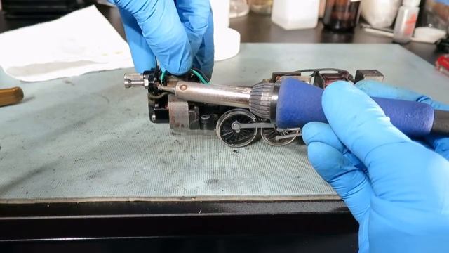 SERVICING A LIONEL OO HUDSON PART 1 смотреть онлайн