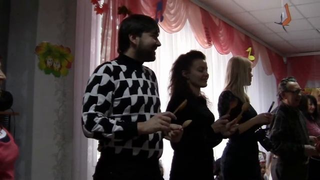 Праздник Осени 11.11.2015 в садике №355, группа "БОСОНОЖКИ"!!! смотреть онлайн
