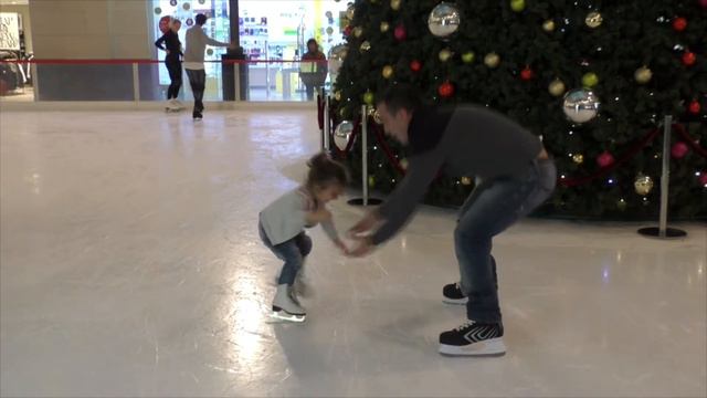 Первое катание на льду Вегас каток Влог The first ice skating rink Vegas смотреть онлайн