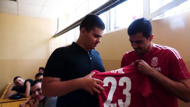 Иван Караджов и екипът на ЦСКА изненадаха Крис от 10 СУ! ⚽🙏❤️ смотреть онлайн