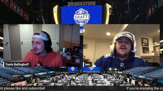 FLYERS FAN LIVE REACTION TO MATVEI MICHKOV DRAFT PICK смотреть онлайн