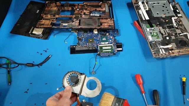 HP ProBook 470 G1 reset bios, cleaning cooling fan смотреть онлайн