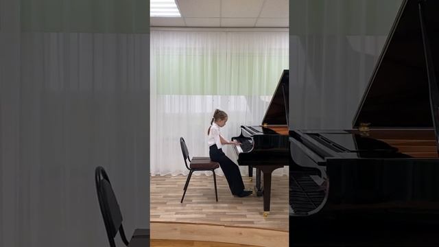 У. Гиллок "Тарантелла" (исп. Опарина София, 10 лет) смотреть онлайн