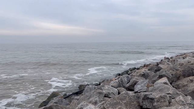 А как там сегодня МОРЕ ? Как Одесситы снимают стресс ⚓️ смотреть онлайн