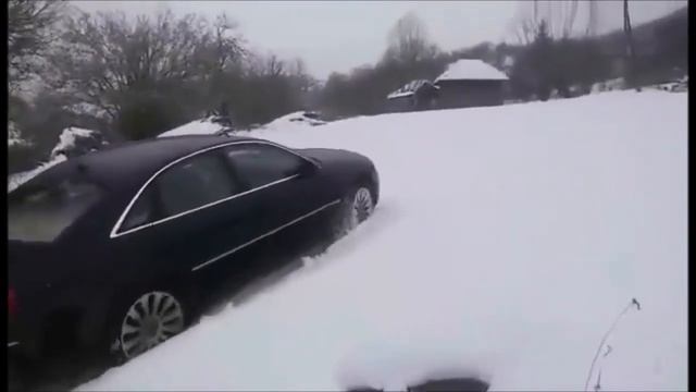 Audi USA Quattro vs Mercedes_benz 4 Matic смотреть онлайн