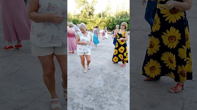 танцы кому заа! Саранск. парк Пушкина. 5 августа 2023 год. смотреть онлайн