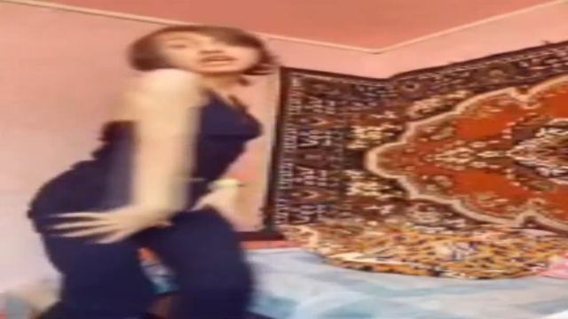 Девушка с понятиями, не поворачивается на чепуху би ти эс смотреть онлайн