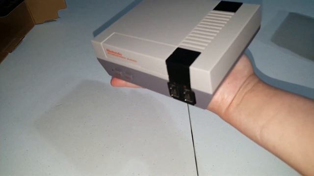 NEStalgia Month: NES Classic Unboxing (w/Extension Cables & Extra Controller) смотреть онлайн
