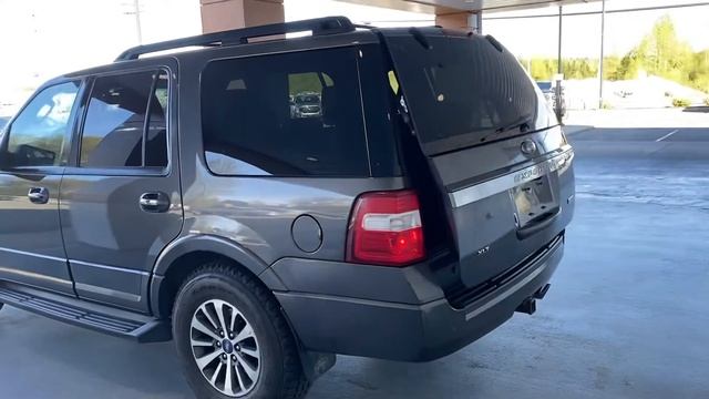 2017 Ford Expedition XLT HD Tow смотреть онлайн
