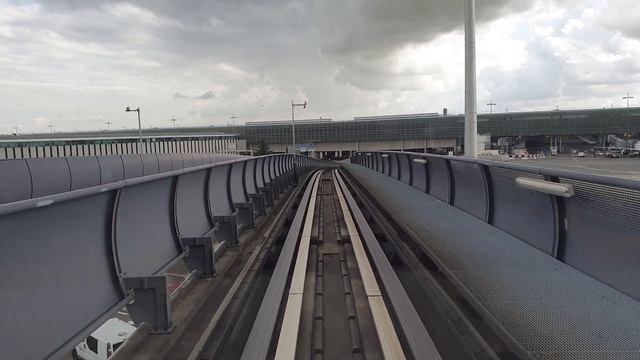 CDGVal Lisa - Le métro interne à l'aéroport Paris Roissy Charles de Gaulle смотреть онлайн
