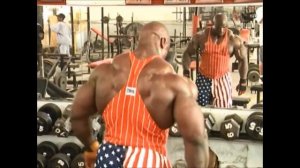 Ронни Колеман - Тренировка Плеч