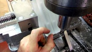 Уроки фрезерования, фрезеруем фаски концевой фрезой