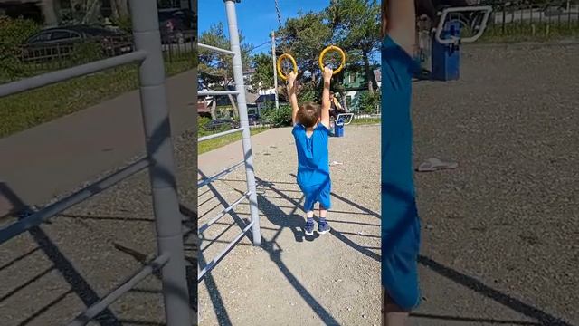 25 подтягиваний на кольцах смотреть онлайн