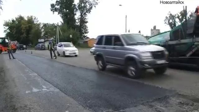 По новейшим технологиям: ремонт дорог в Новоалтайске и Рубцовске завершается смотреть онлайн