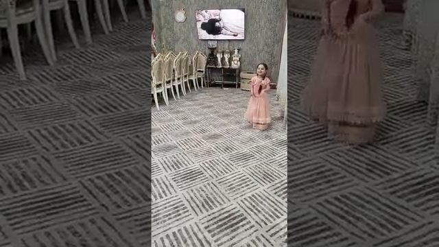 ??красивая цыганочка? танцует с ВЫХОДОМ♥♥ _сарэ патря?? 2023 смотреть онлайн