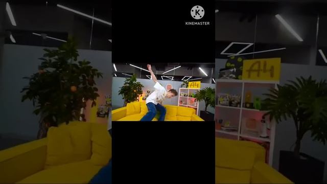 А4 БОКС УЖЕ В БУРГЕР КИНГ?!!! ?? #а4 #а4omg #а4видео #а4топ #рекомендации #а4влад #реки #а4продакшн смотреть онлайн