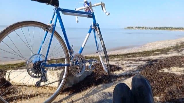 ВЕЛОСЕЗОН (2021) смотреть онлайн