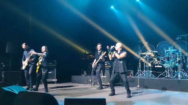 Joe Lynn Turner - Smoke on the Water (Live in Izhevsk (ДК "Металлург", 09.10.2023)) смотреть онлайн