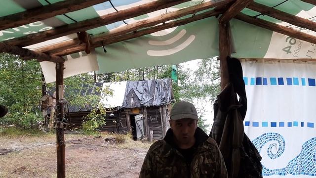 Установка буржуйки. Установка дымохода в избе. смотреть онлайн