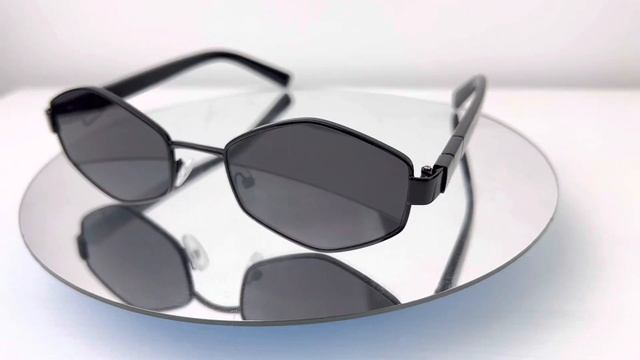 Модные солнцезащитные очки. ТРЕНД 2023 смотреть онлайн