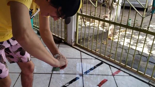 Dad Turned into slime Bath the Sarinha's swimming Pool смотреть онлайн