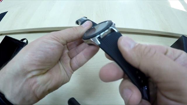 Распаковка Samsung Galaxy Watch 46mm Silver смотреть онлайн