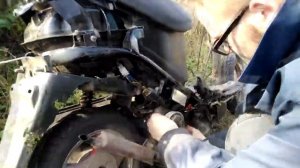 Как завести скутер без кикстартера и электростартера.mp4