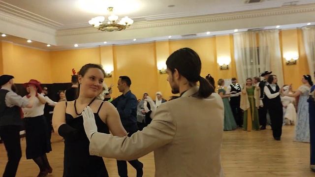 Чардаш Монти - Рождественский бал-маскарад смотреть онлайн