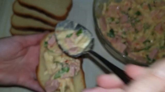 Мини-пицца на сковороде с СЕКРЕТНЫМ ингредиентом смотреть онлайн