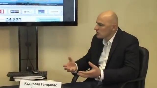 В чем секрет успешных людей? Радислав Гандапас смотреть онлайн