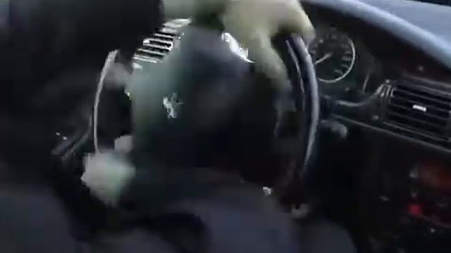 1 ВЛАДЕНИЕ РУЛЁМ смотреть онлайн