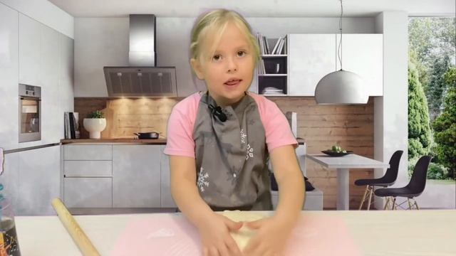 Марьям готовит пиццу! #youtube #youtubevideo #pizza #tiktok