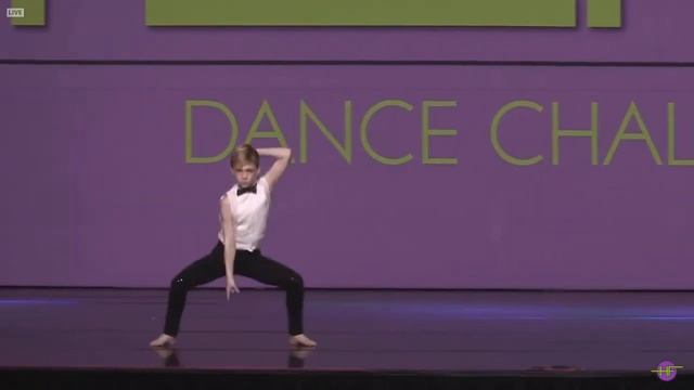 Center Stage Dance Studio - Samuel Evans - My Way смотреть онлайн