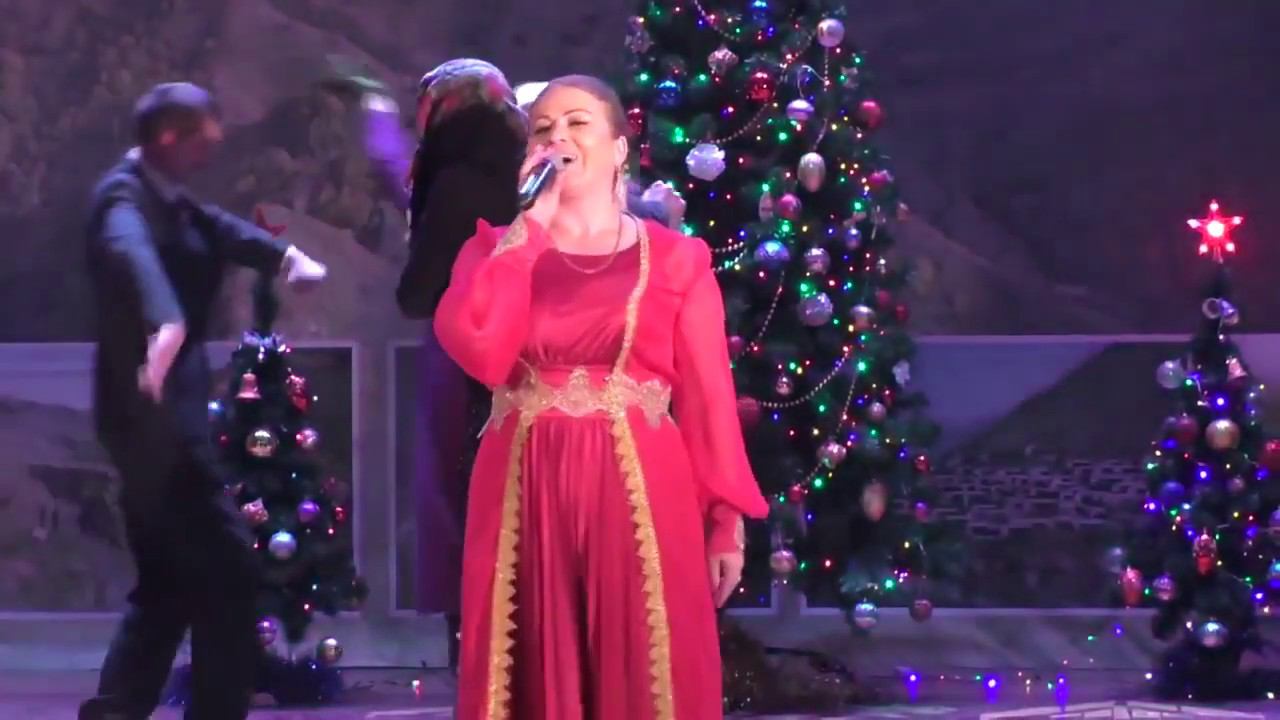 Супайнат Гасангусейнова - Твои чёрные глаза смотреть онлайн