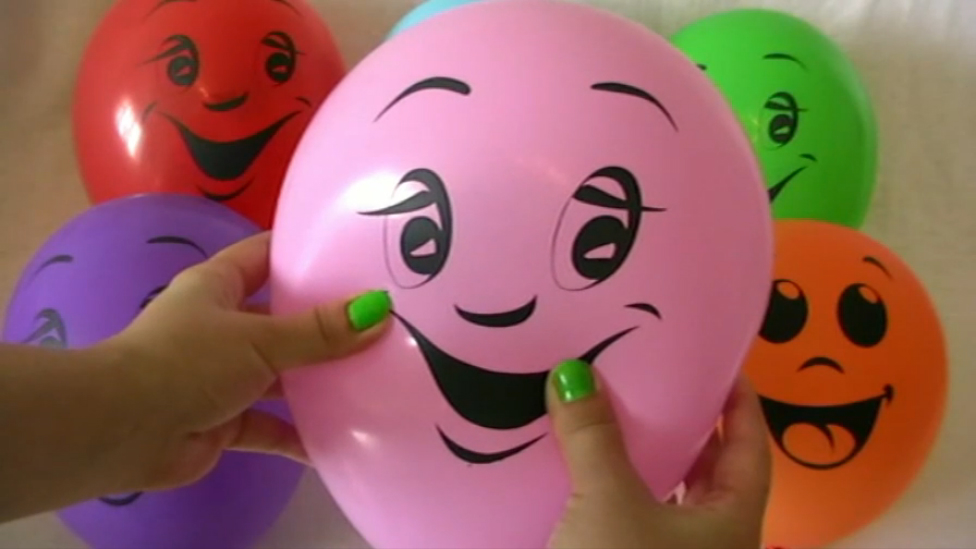 Воздушные шарики.Лопаем шарики. смотреть онлайн